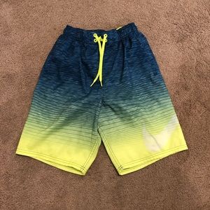 Nike swim trunks Mens size small